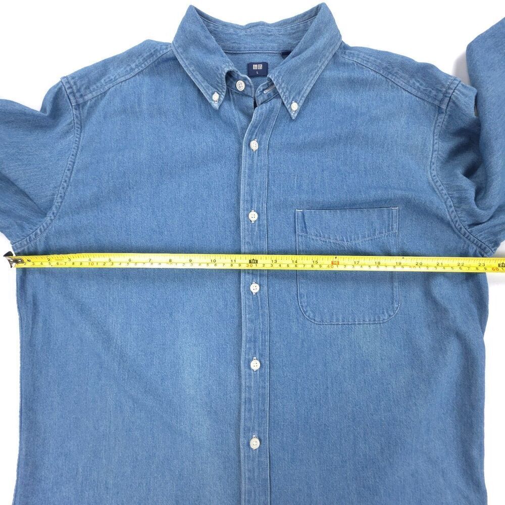 UNIQLO Raw Hem Denim Boyfriend Shirt Button Down Minimal Western Boho Casual Y2k - Picture 4 of 6